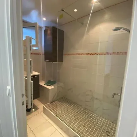 3chambre 90m2 Paking Apartment *